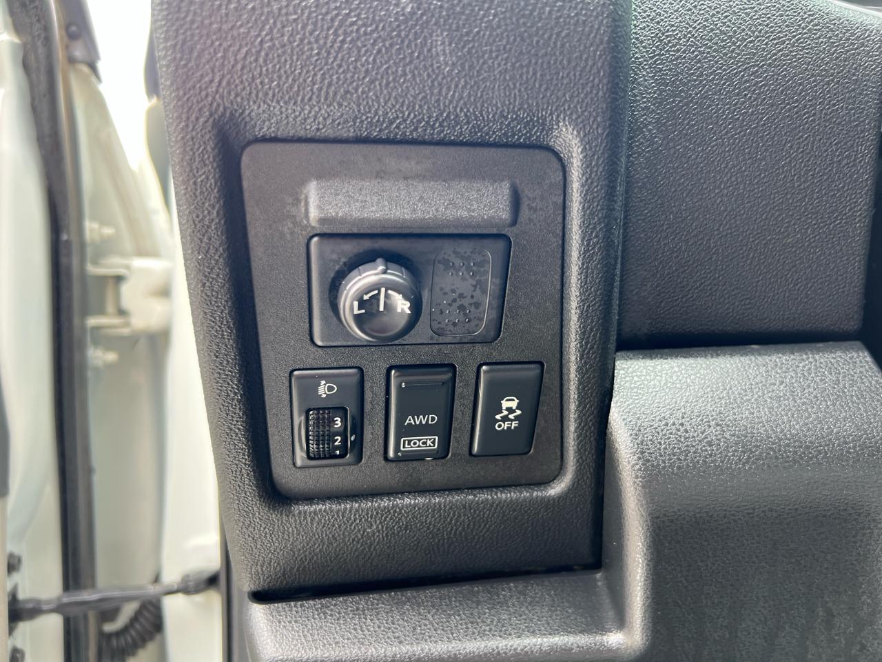 Nissan Rogue AWD 4dr SL 2012
