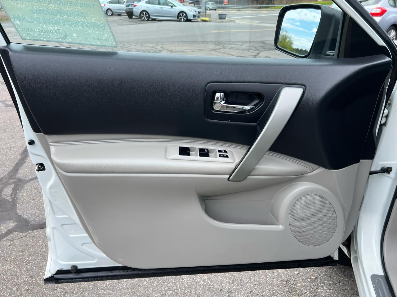 Nissan Rogue AWD 4dr SL 2012
