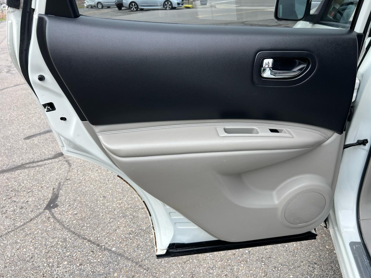 Nissan Rogue AWD 4dr SL 2012