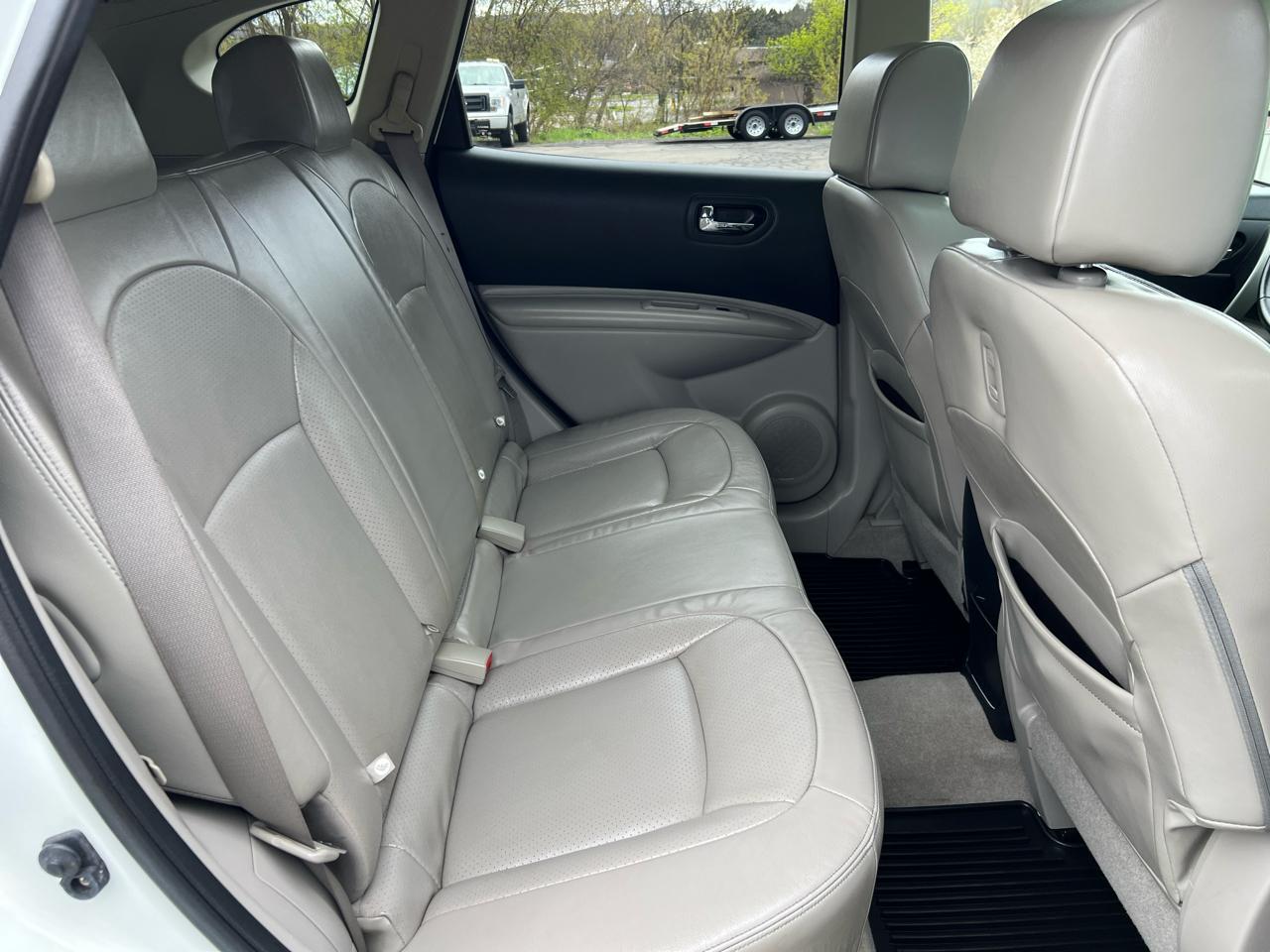 Nissan Rogue AWD 4dr SL 2012