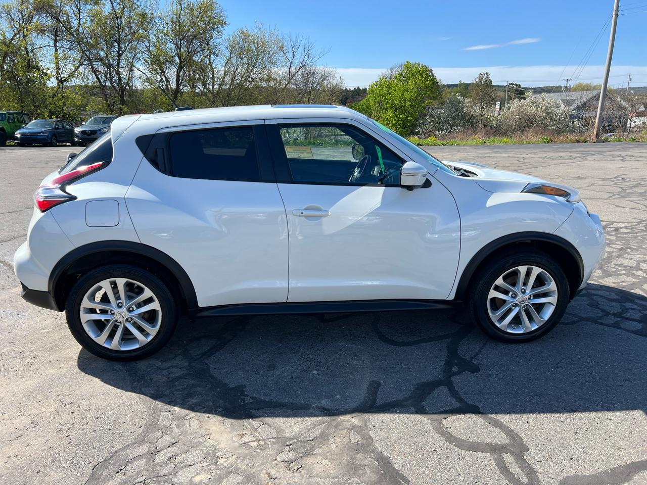 Nissan Juke 5dr Wgn CVT SV AWD 2015