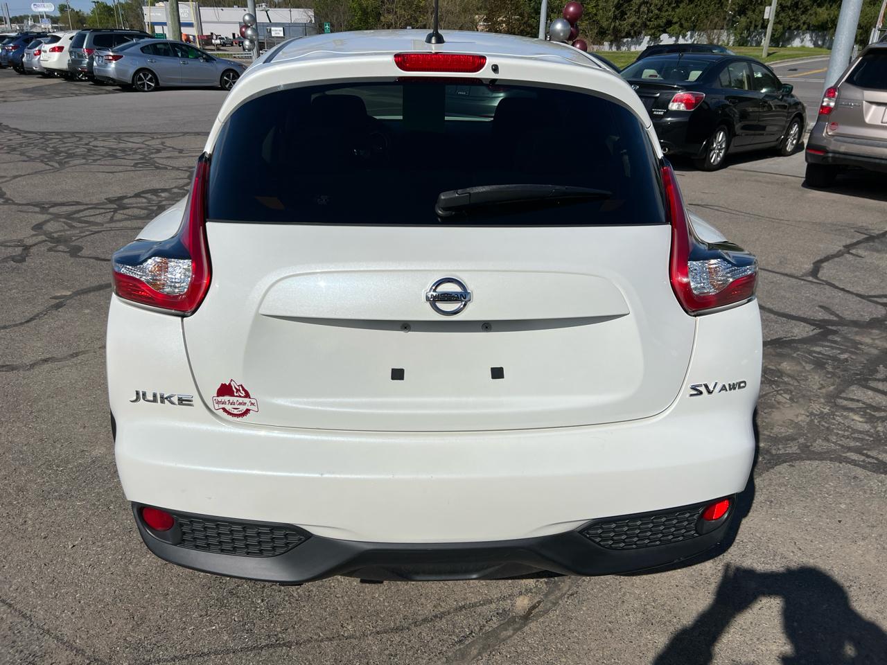 Nissan Juke 5dr Wgn CVT SV AWD 2015