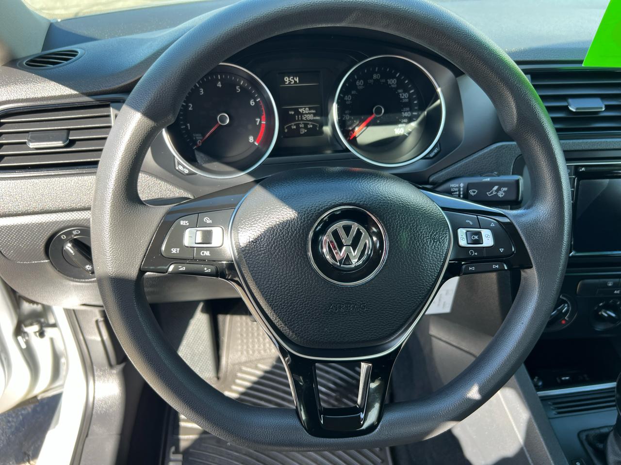 Volkswagen Jetta Sedan 4dr Auto 1.4T S 2016