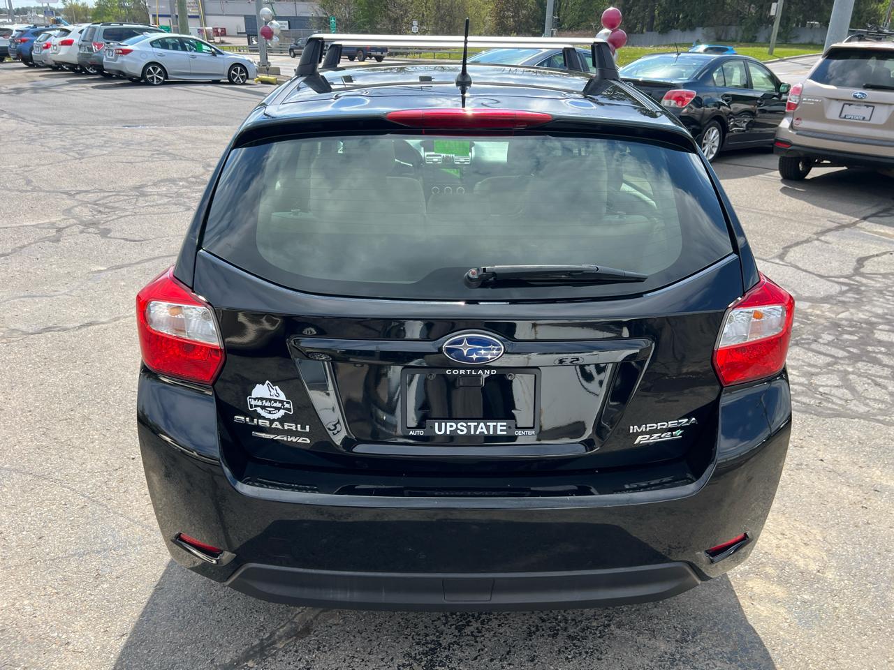 Subaru Impreza Wagon 5dr Man 2.0i 2015