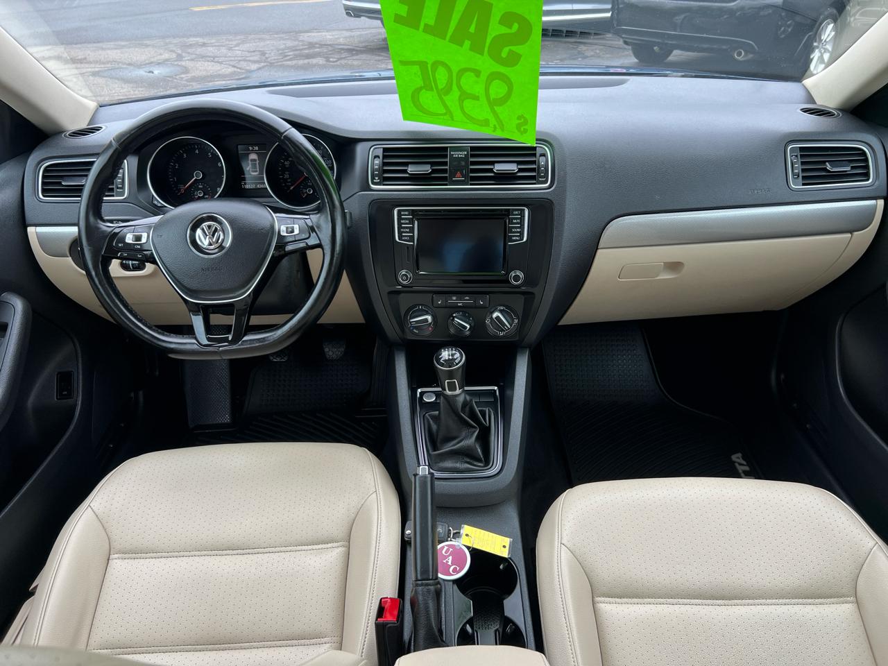 Volkswagen Jetta 1.4T SE Manual 2017