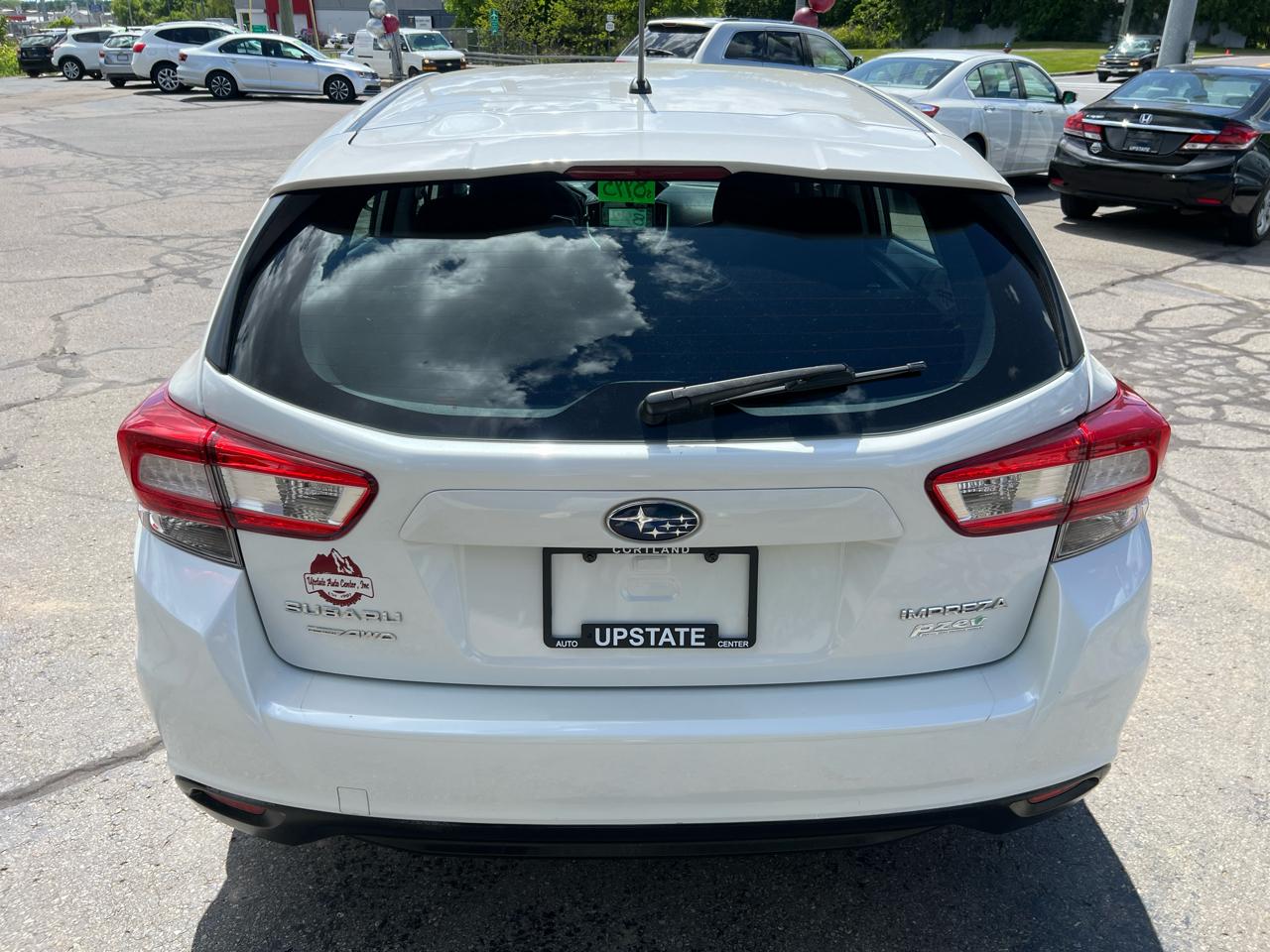 Subaru Impreza 2.0i 5-door CVT 2017