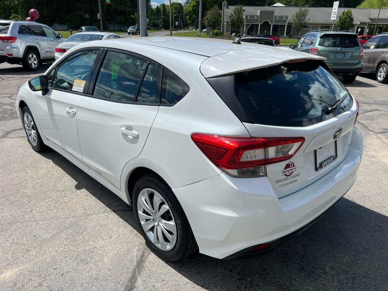 Subaru Impreza 2.0i 5-door CVT 2017