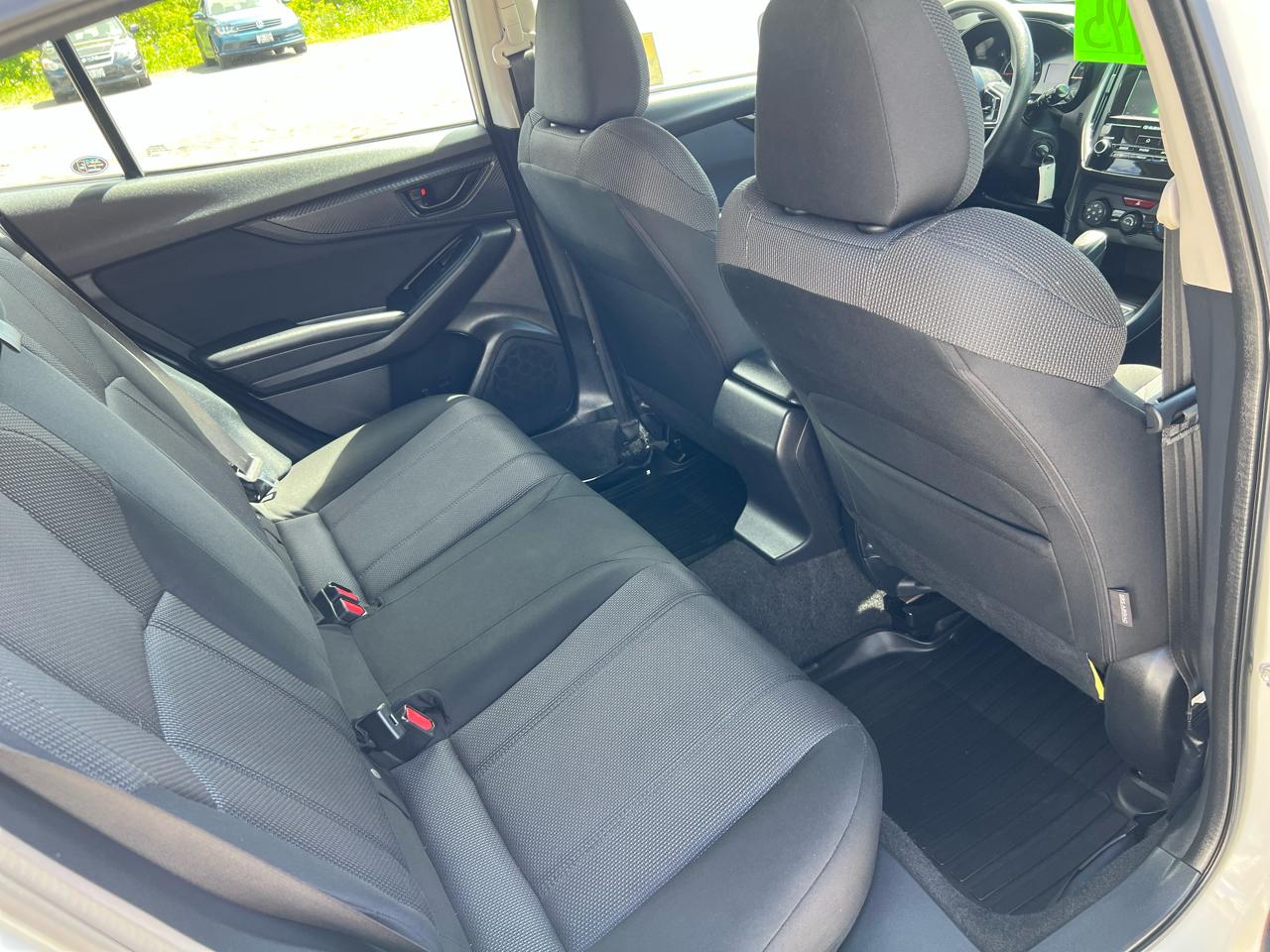 Subaru Impreza 2.0i 5-door CVT 2017