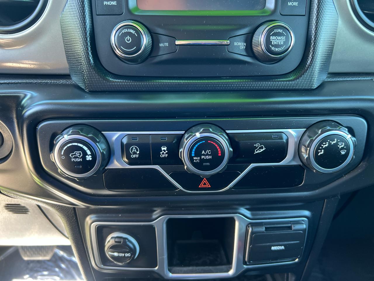 Jeep Wrangler Unlimited Sport 4x4 2018