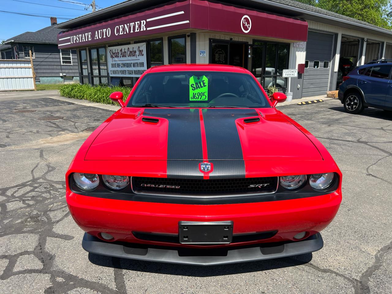 Dodge Challenger 2dr Cpe SRT8 2010