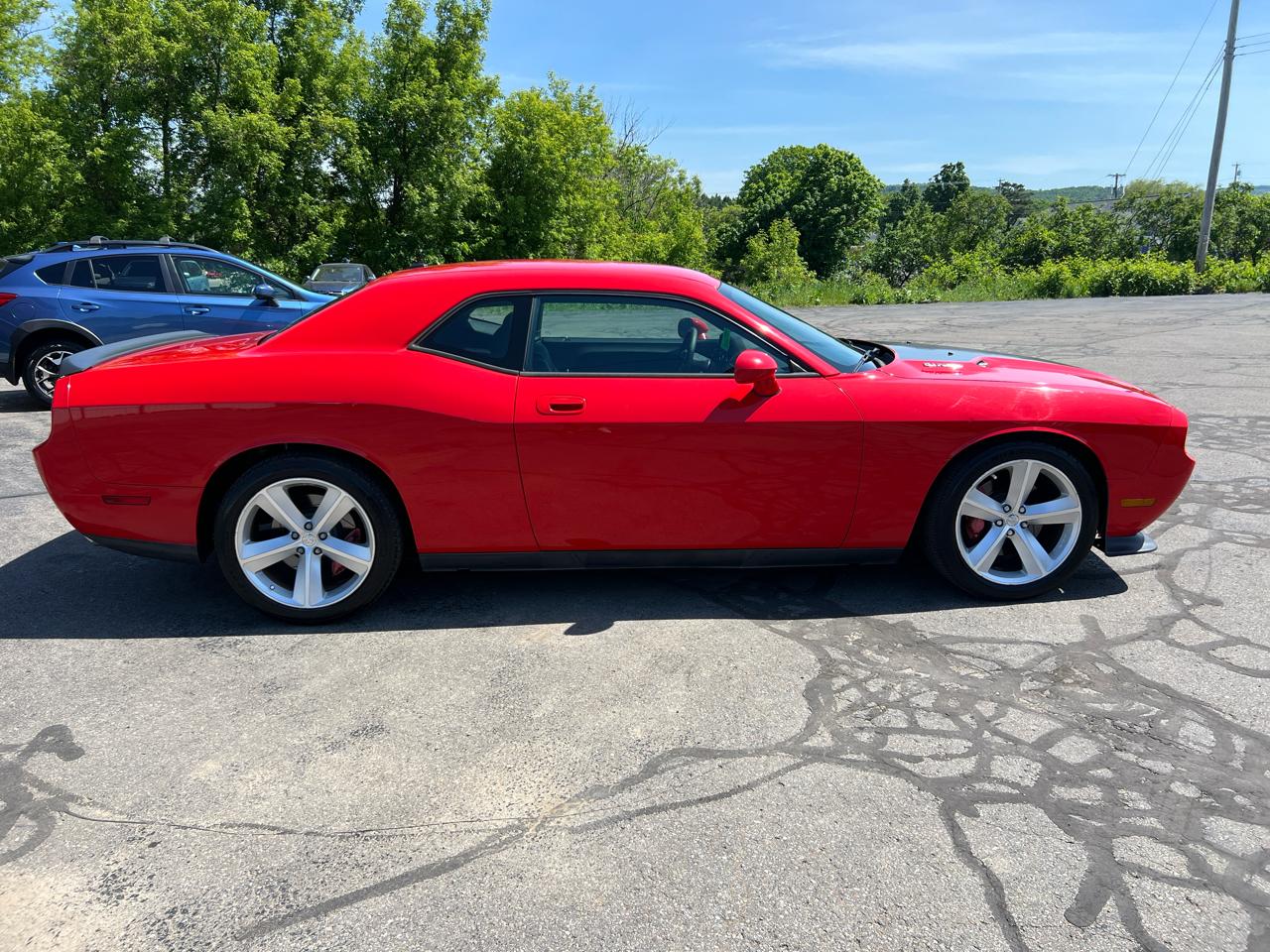 Dodge Challenger 2dr Cpe SRT8 2010