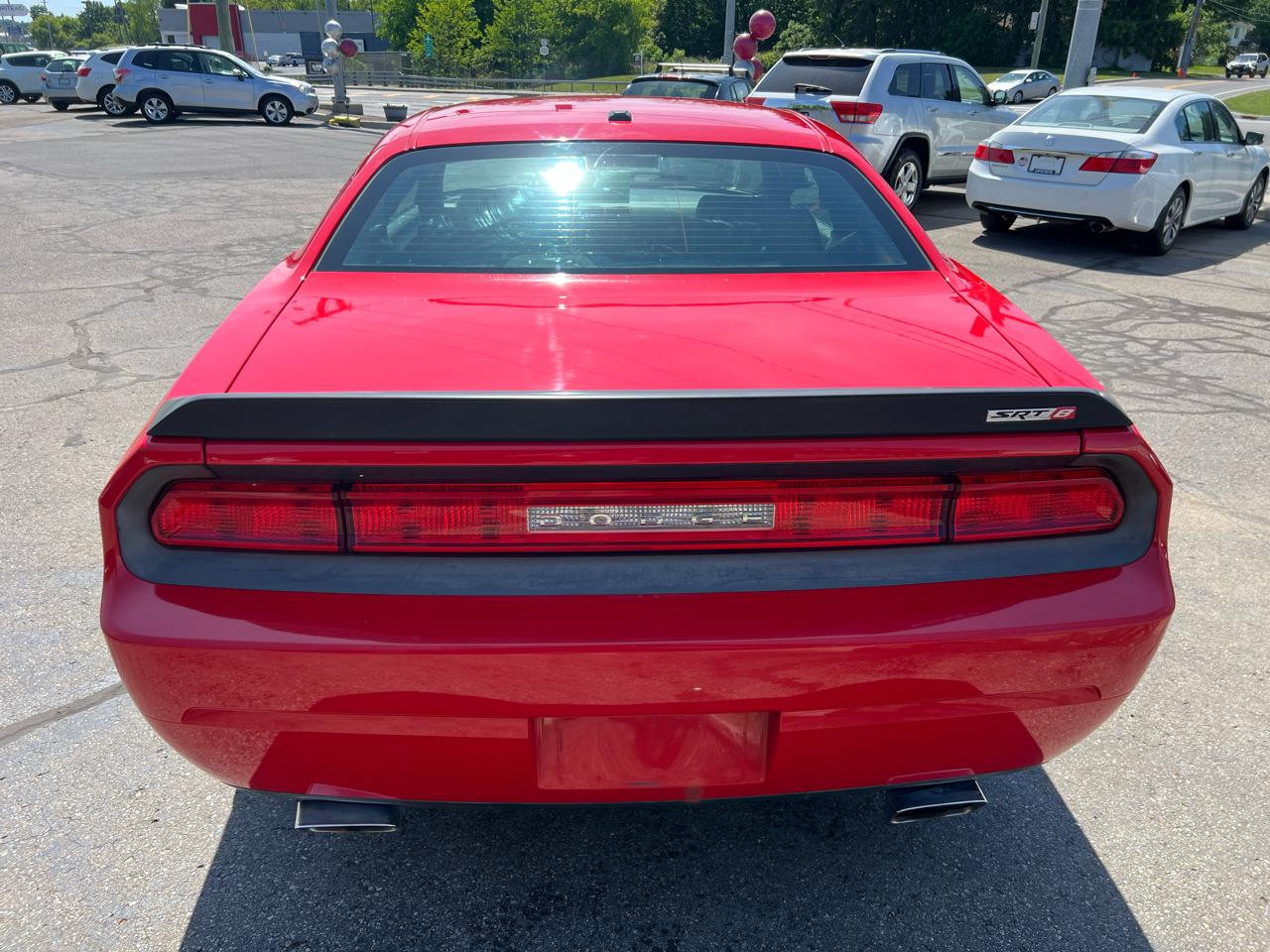Dodge Challenger 2dr Cpe SRT8 2010
