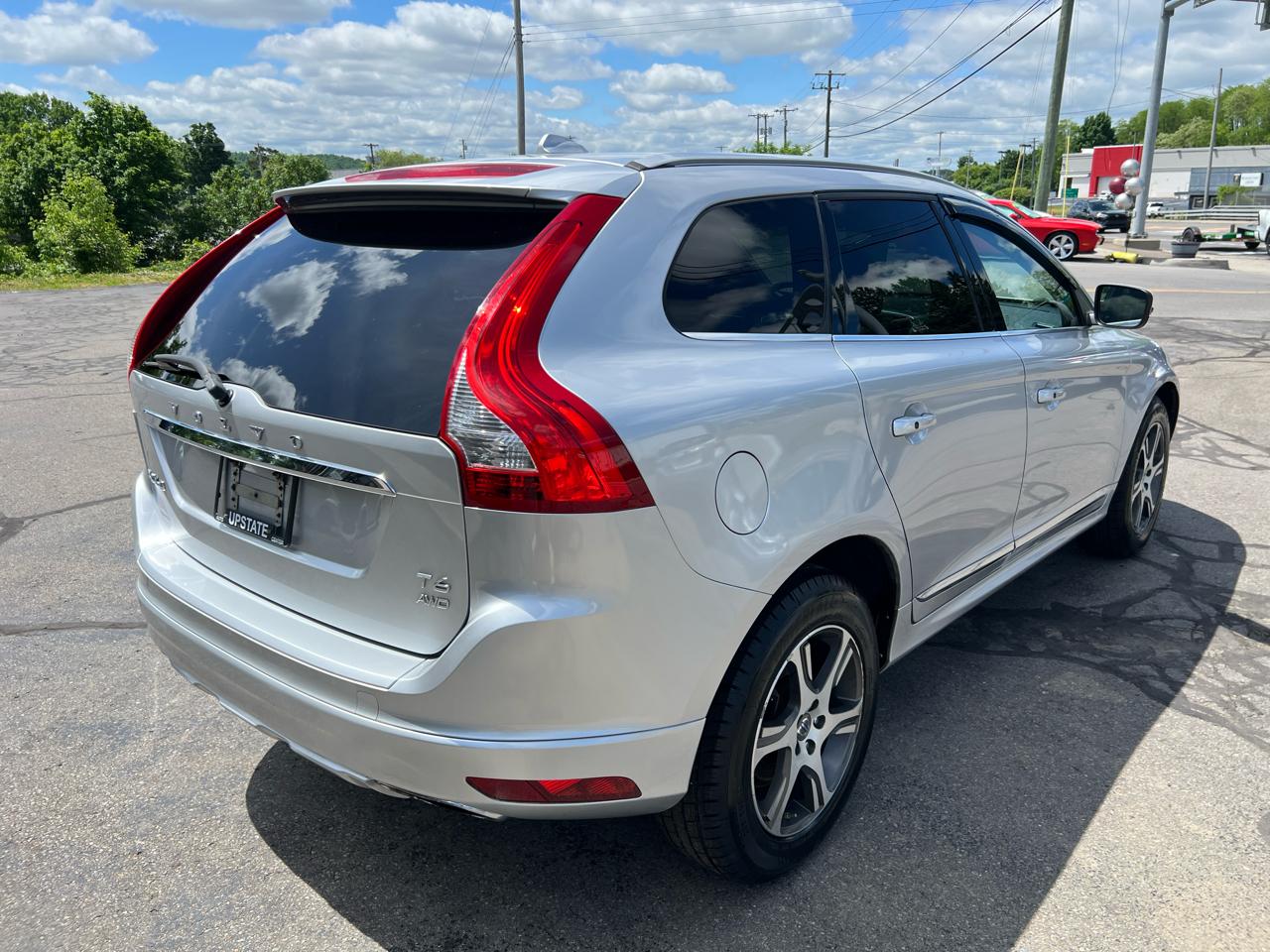Volvo XC60 2015.5 AWD 4dr T6 Platinum 2014