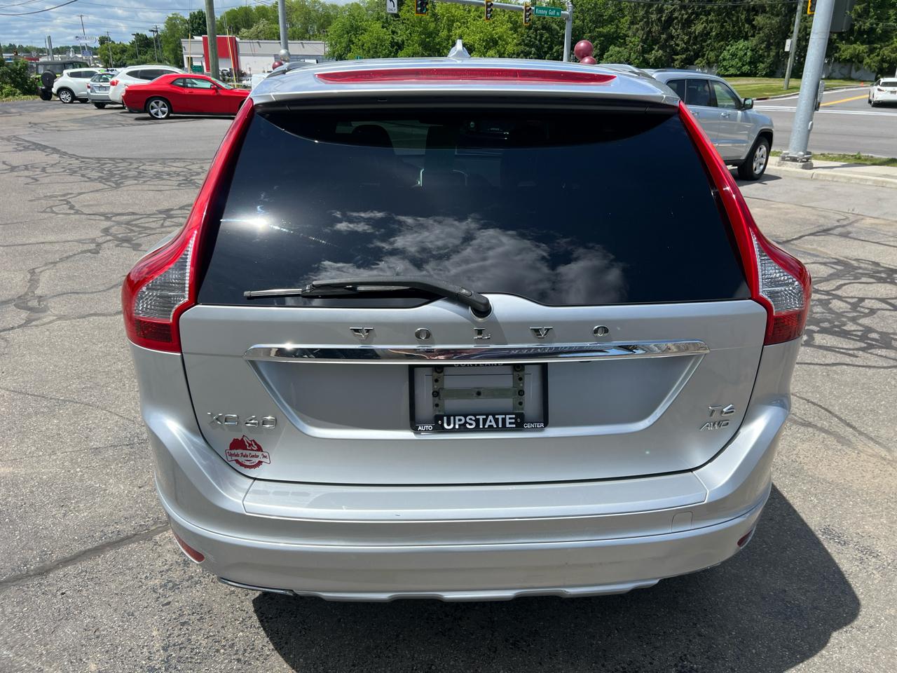 Volvo XC60 2015.5 AWD 4dr T6 Platinum 2014
