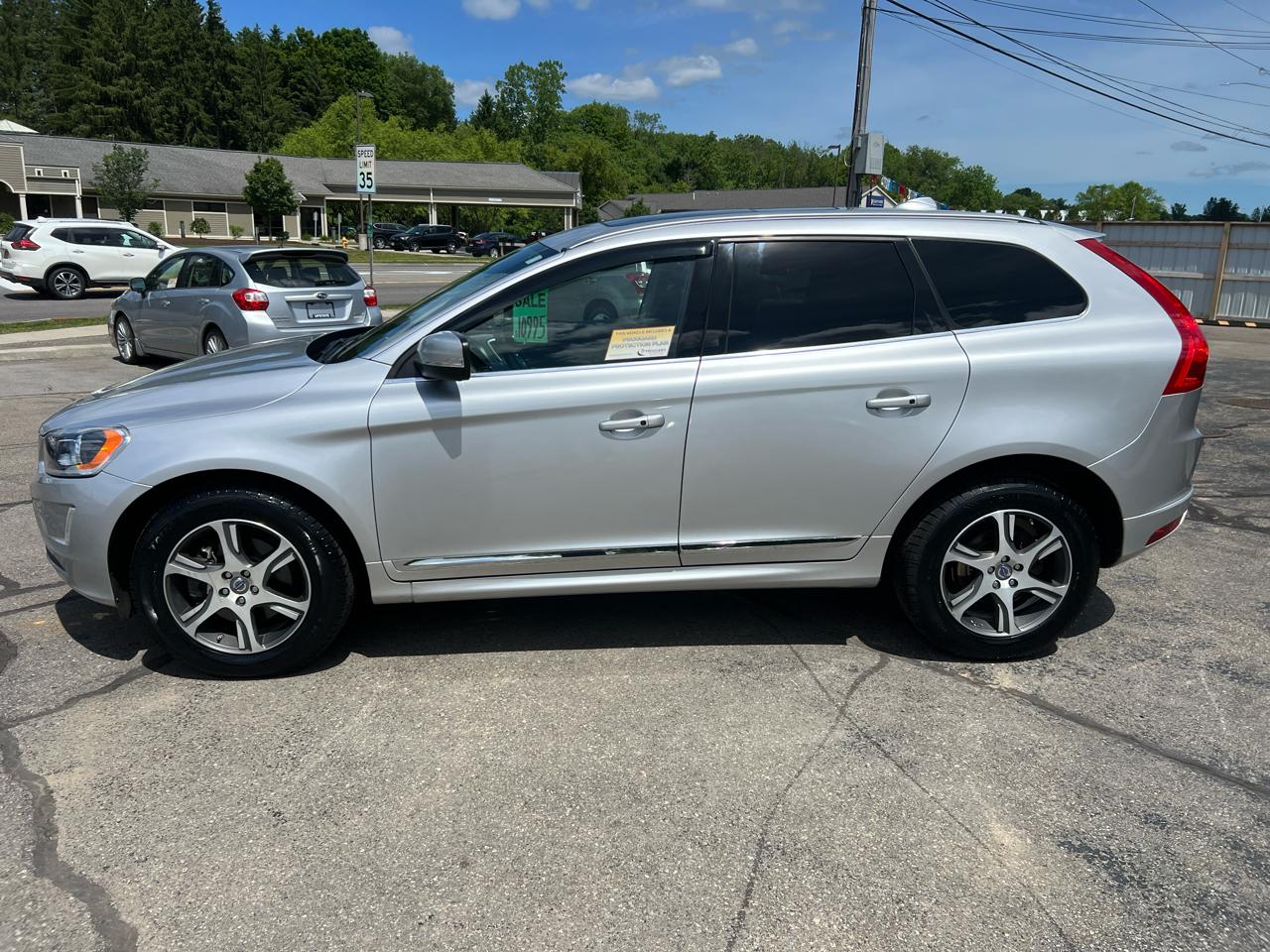 Volvo XC60 2015.5 AWD 4dr T6 Platinum 2014