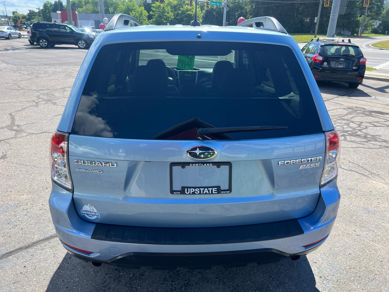 Subaru Forester 4dr Auto 2.5X Limited 2011