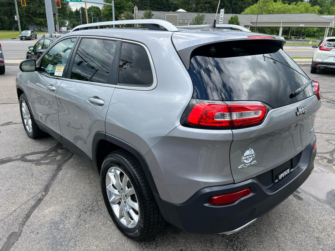 Jeep Cherokee 4WD 4dr Limited 2016