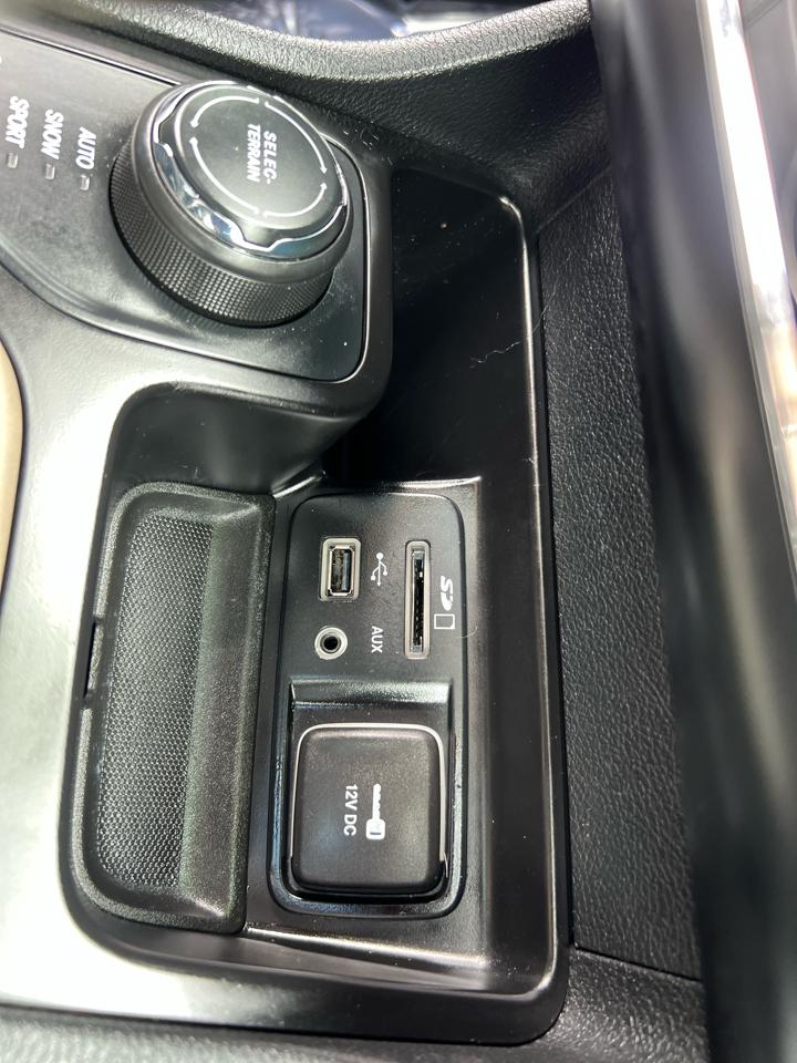 Jeep Cherokee 4WD 4dr Limited 2016