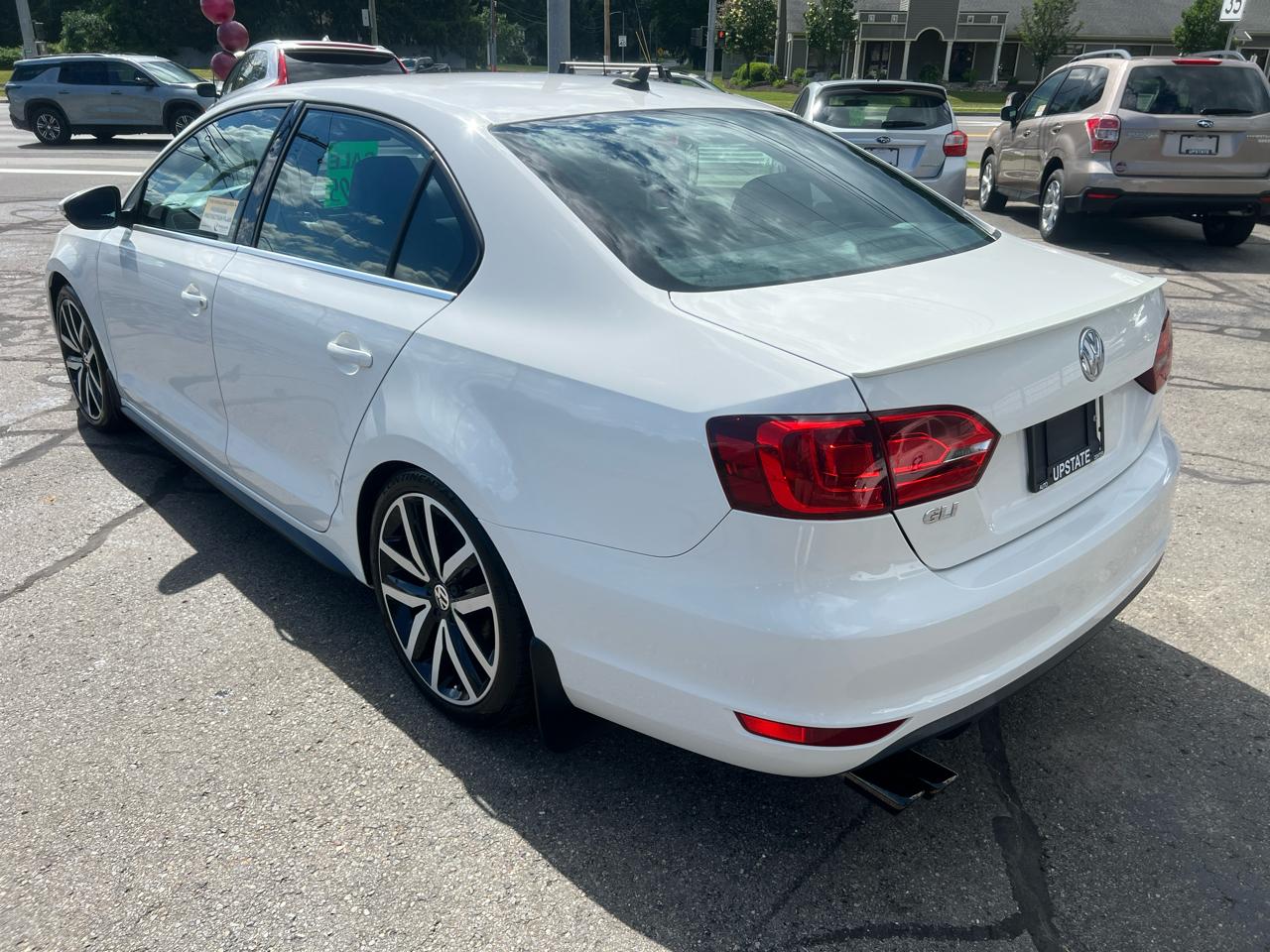 Volkswagen GLI 4dr Sdn DSG Autobahn w/Nav PZEV *Ltd Avail* 2013