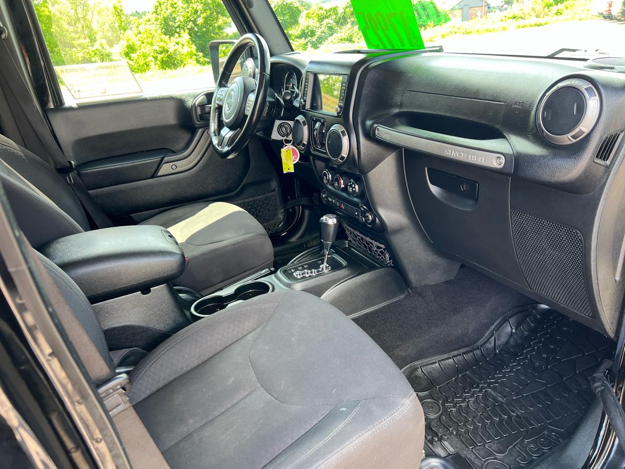 Jeep Wrangler Unlimited Sport 4x4 2017