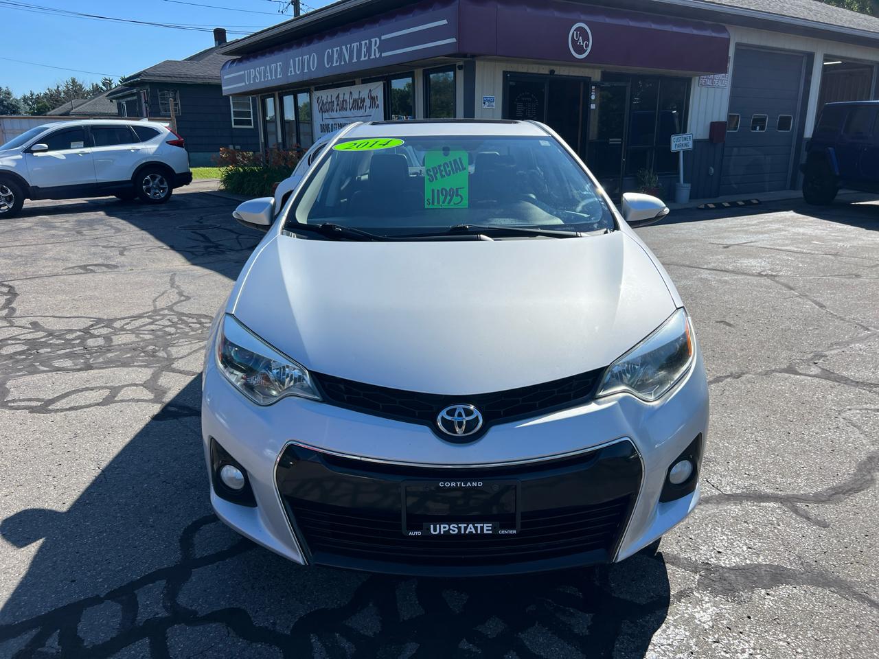Toyota Corolla 4dr Sdn CVT LE Premium (Natl) 2014