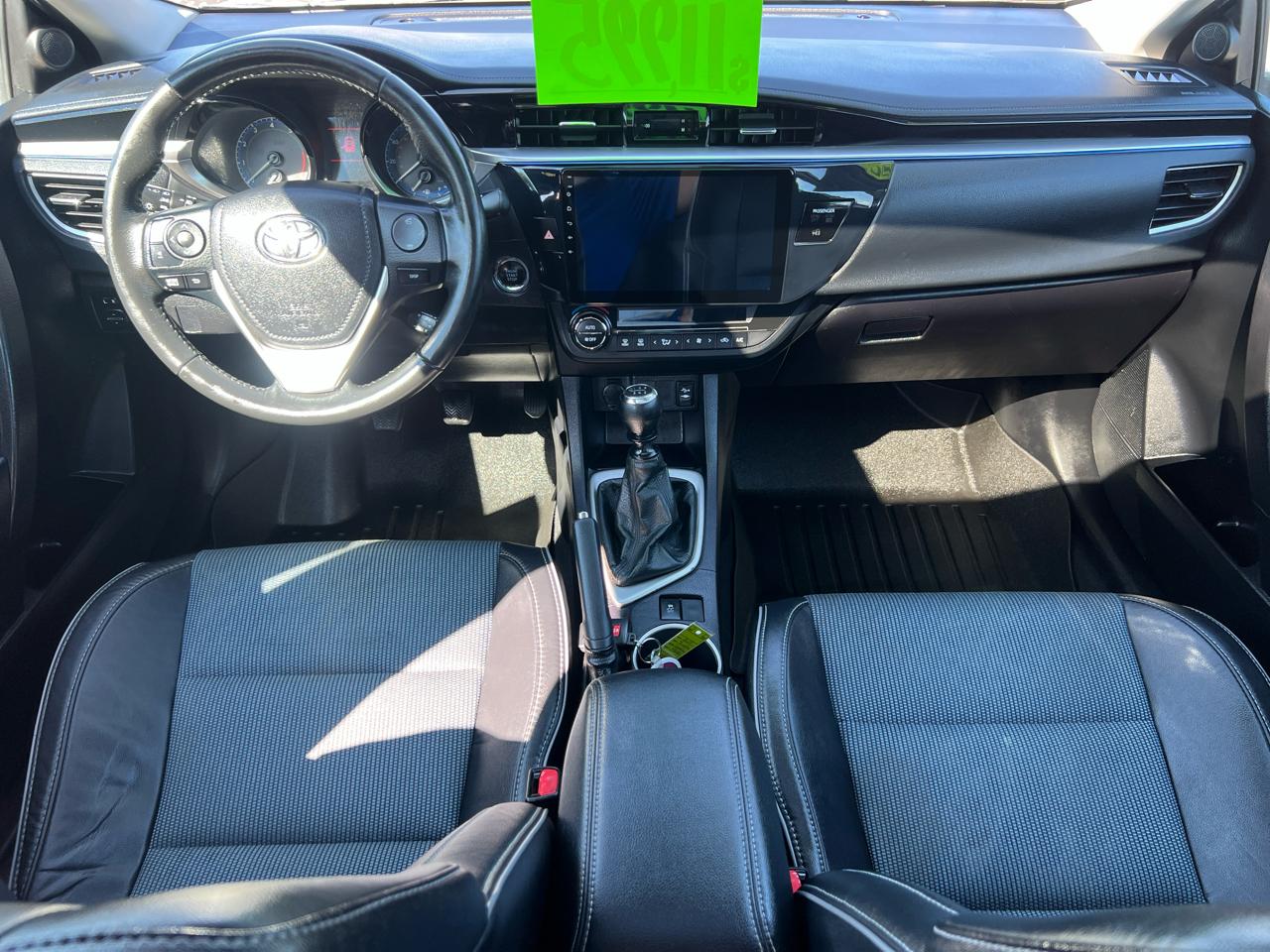 Toyota Corolla 4dr Sdn CVT LE Premium (Natl) 2014