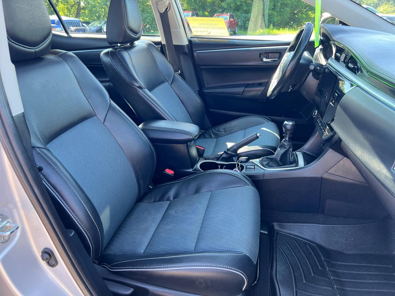 Toyota Corolla 4dr Sdn CVT LE Premium (Natl) 2014