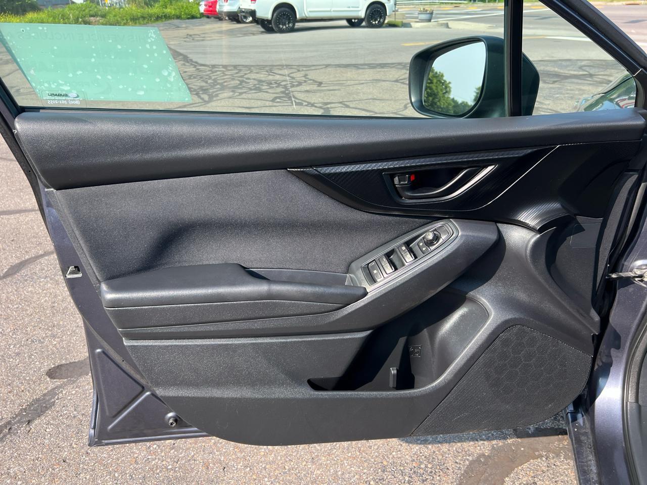 Subaru Impreza 2.0i 4-door CVT 2017
