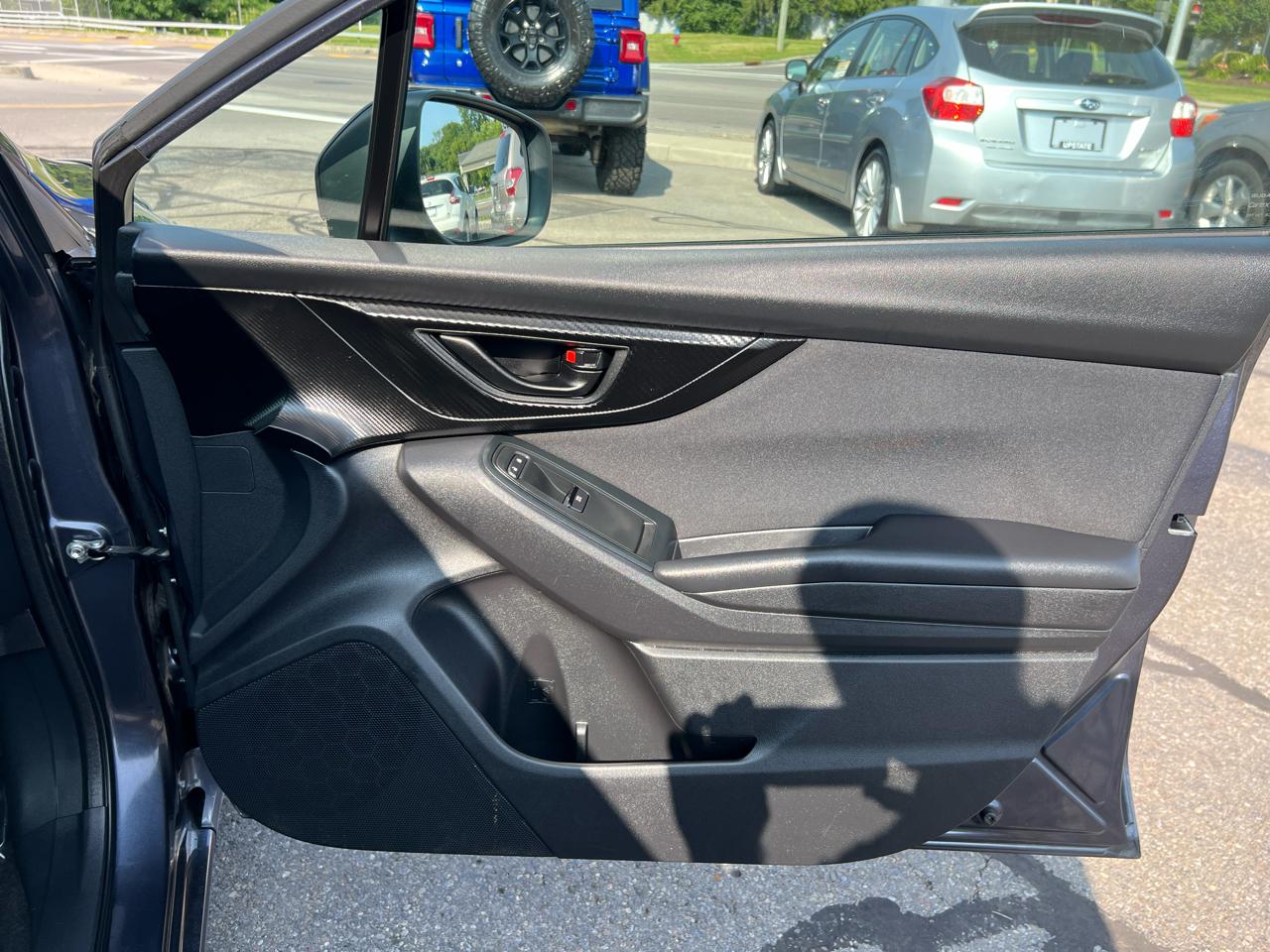 Subaru Impreza 2.0i 4-door CVT 2017
