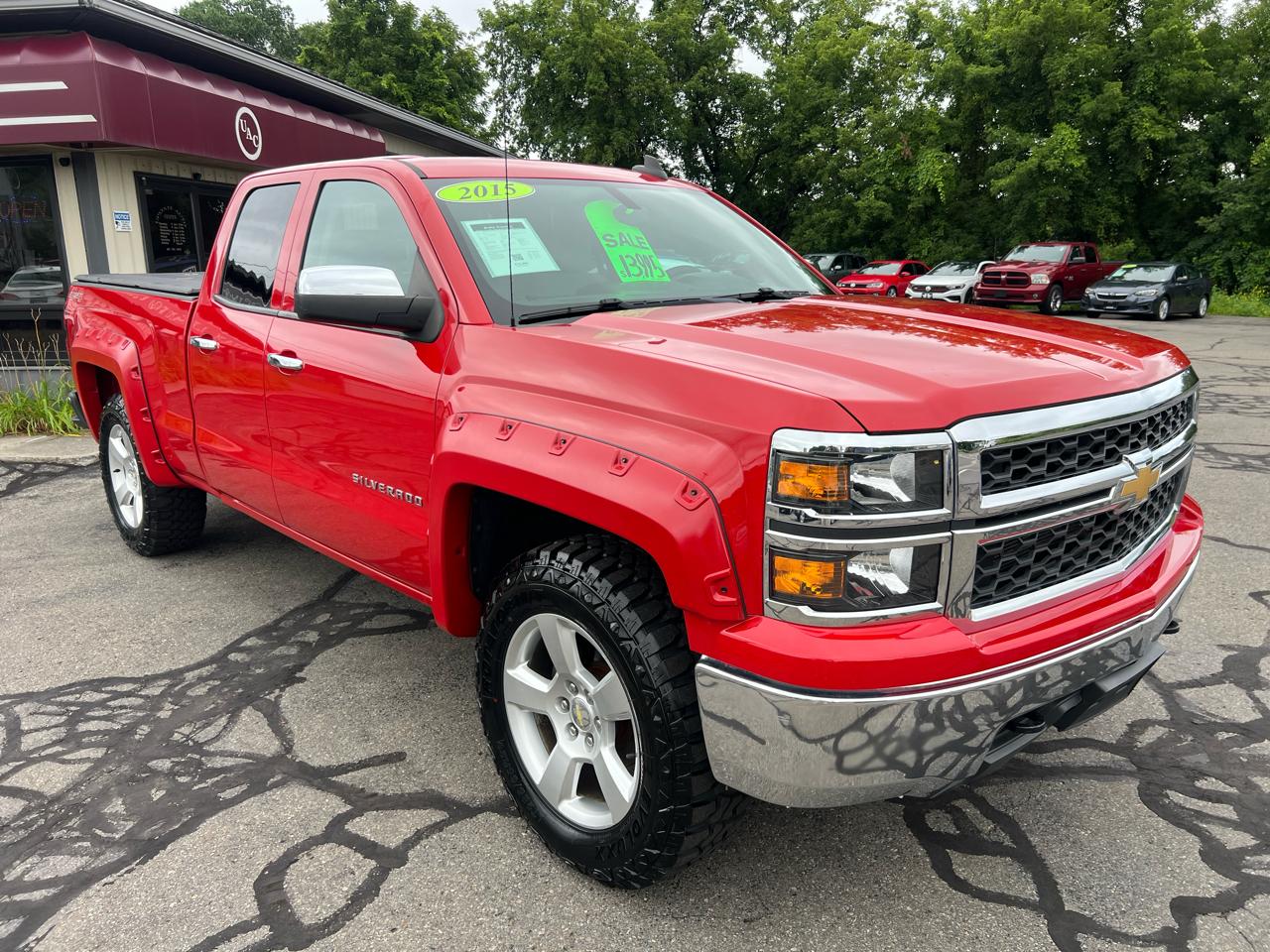 Chevrolet Silverado 1500 4WD Double Cab 143.5" LS 2015