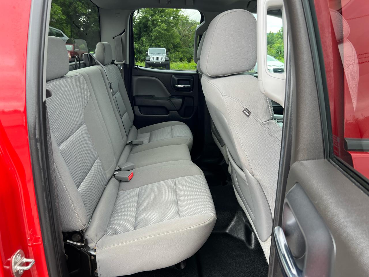 Chevrolet Silverado 1500 4WD Double Cab 143.5" LS 2015