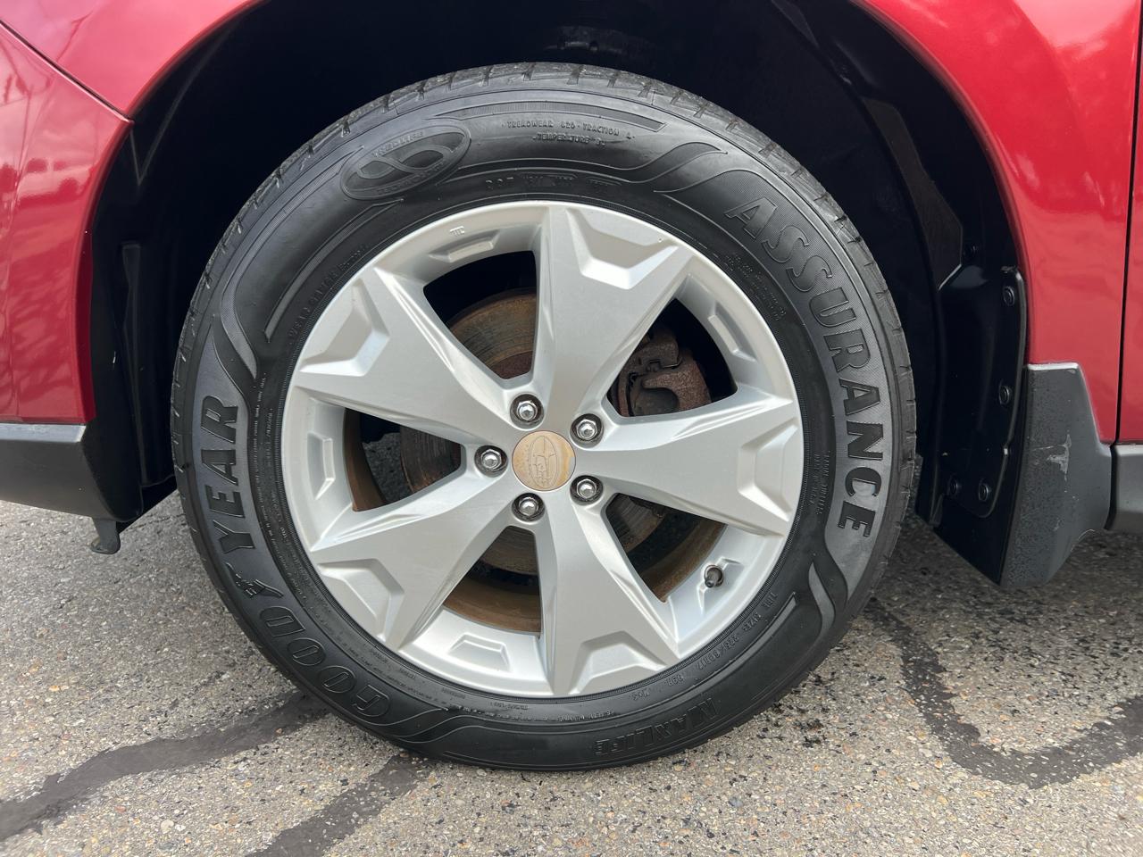 Subaru Forester 4dr CVT 2.5i Premium PZEV 2015