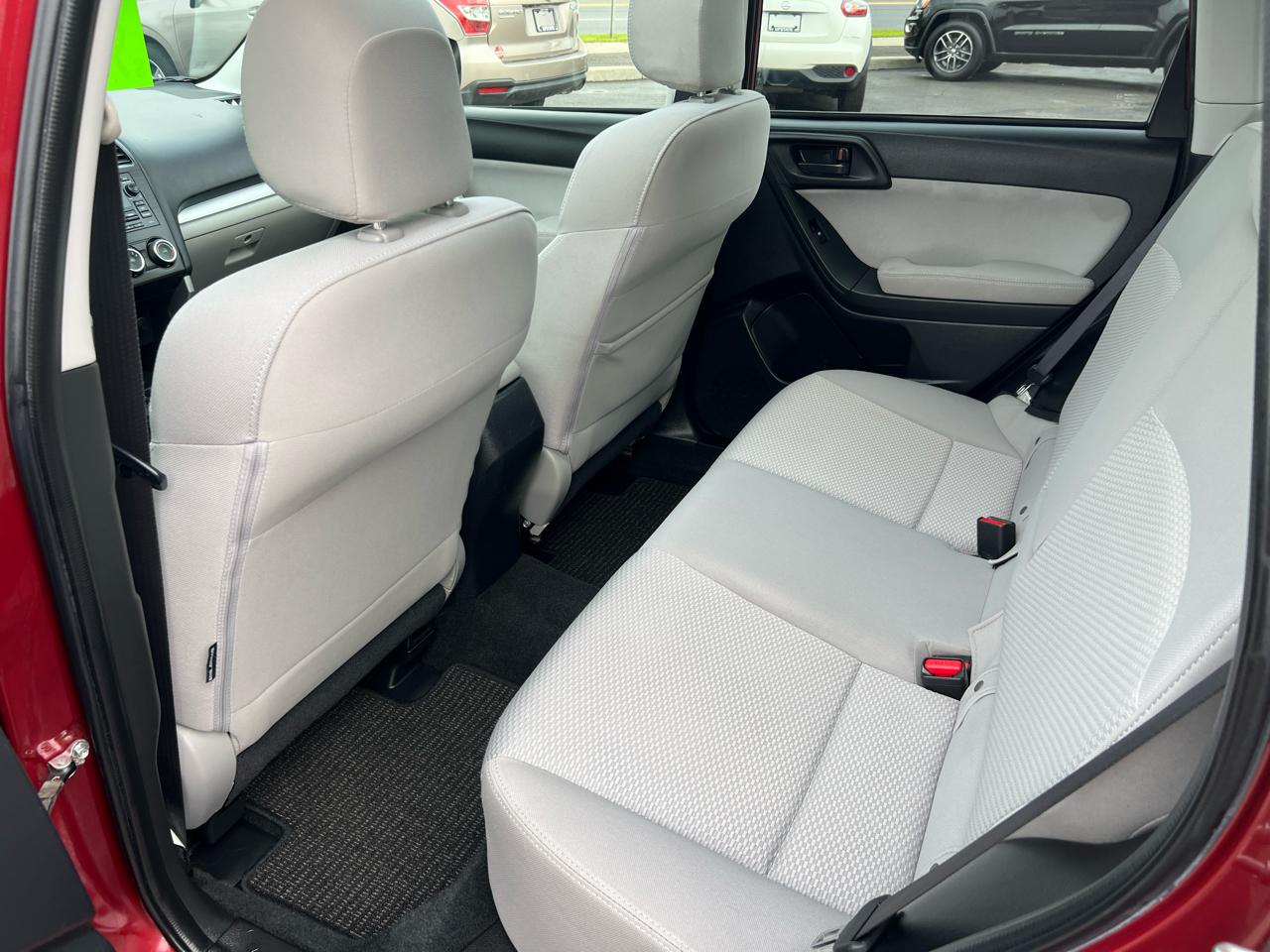 Subaru Forester 4dr CVT 2.5i Premium PZEV 2015