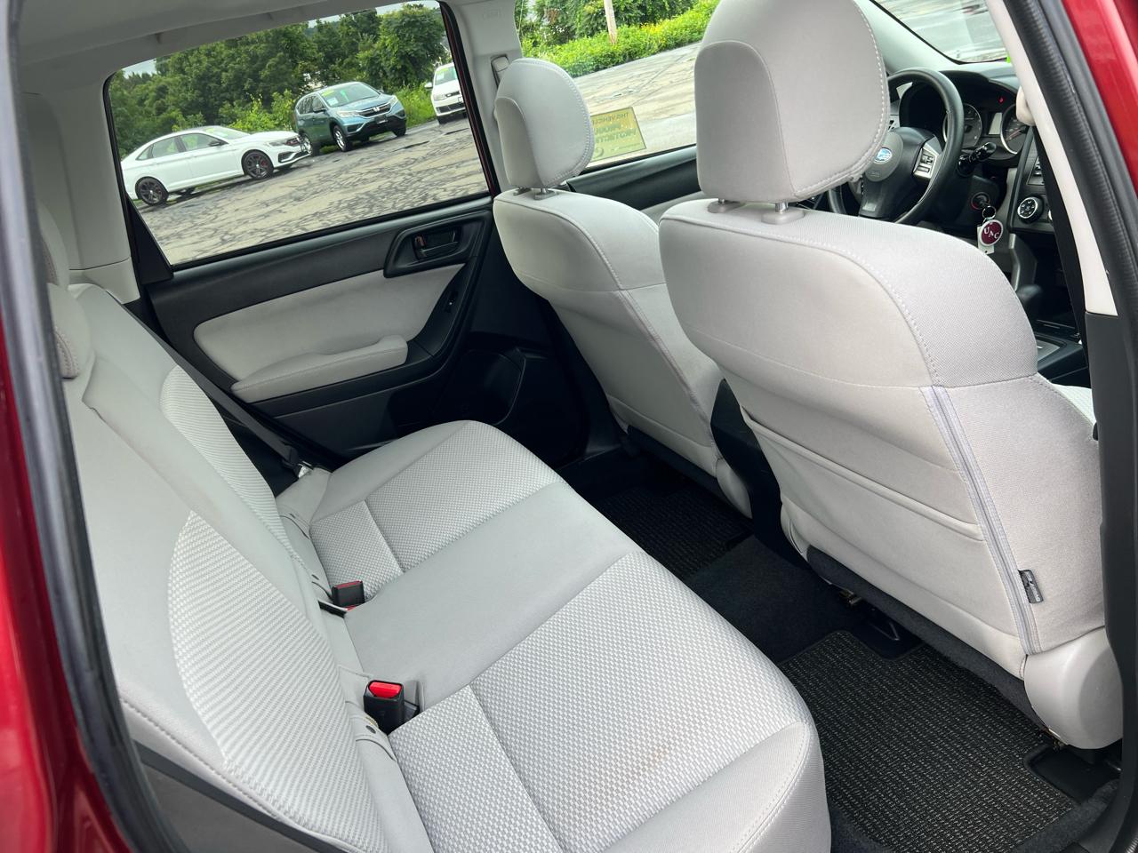Subaru Forester 4dr CVT 2.5i Premium PZEV 2015