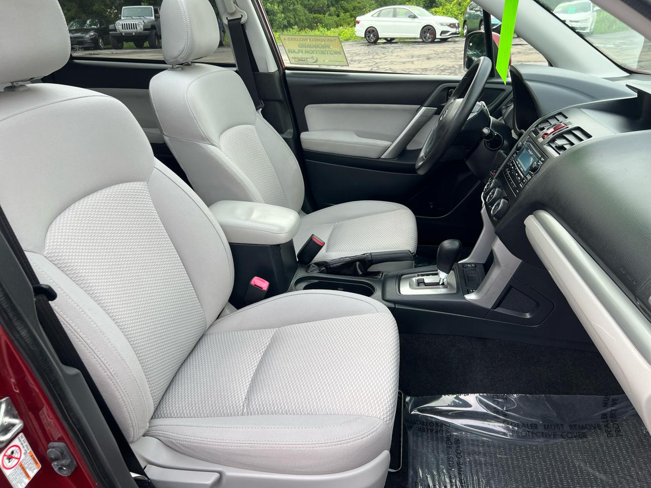 Subaru Forester 4dr CVT 2.5i Premium PZEV 2015