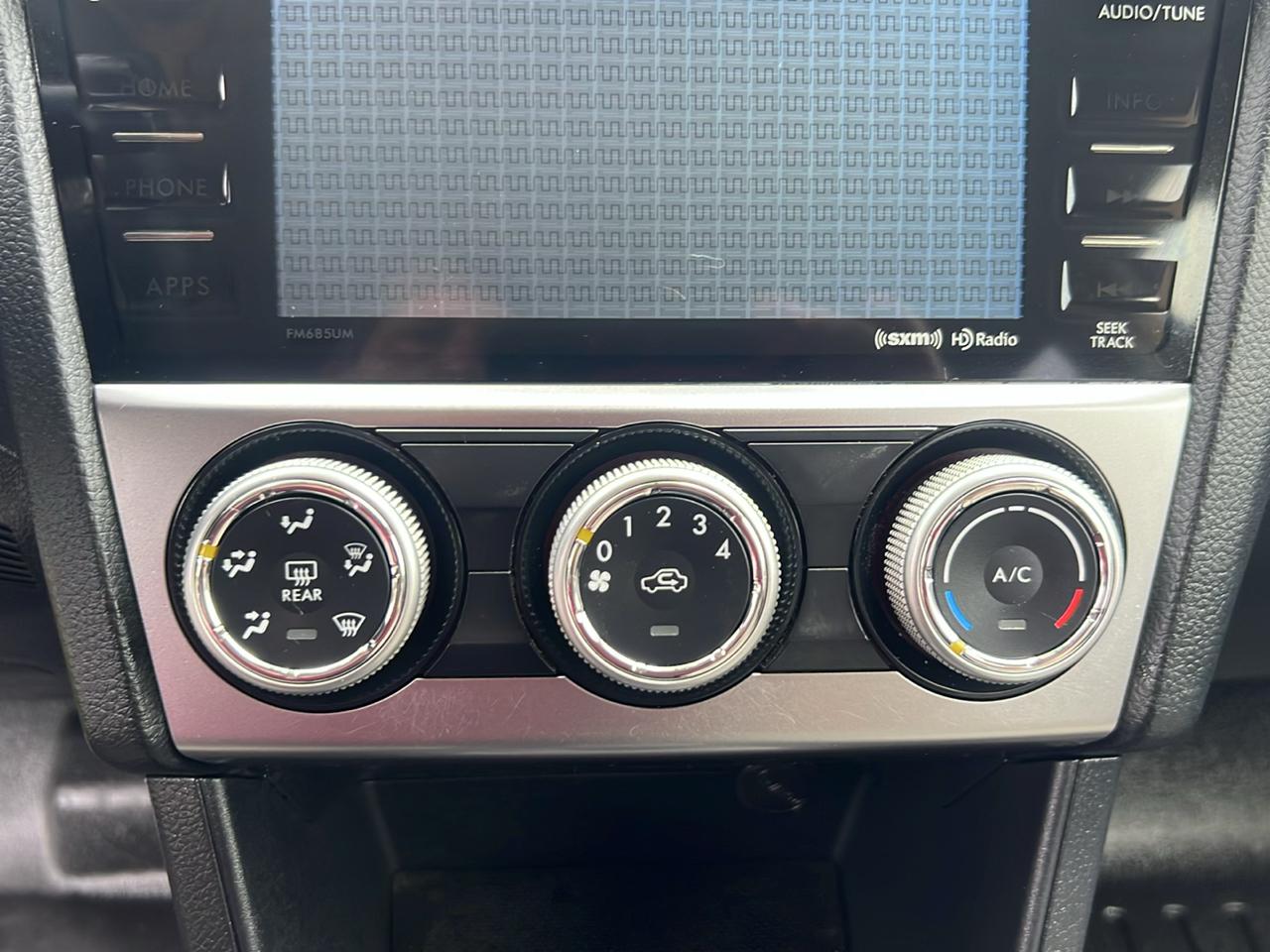 Subaru Crosstrek 5dr CVT 2.0i Premium 2016