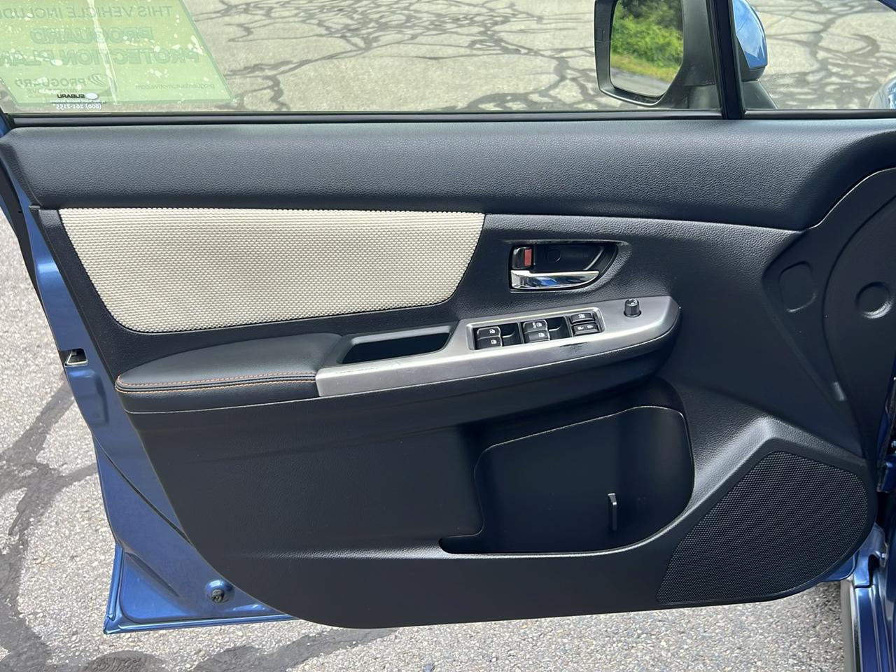 Subaru Crosstrek 5dr CVT 2.0i Premium 2016