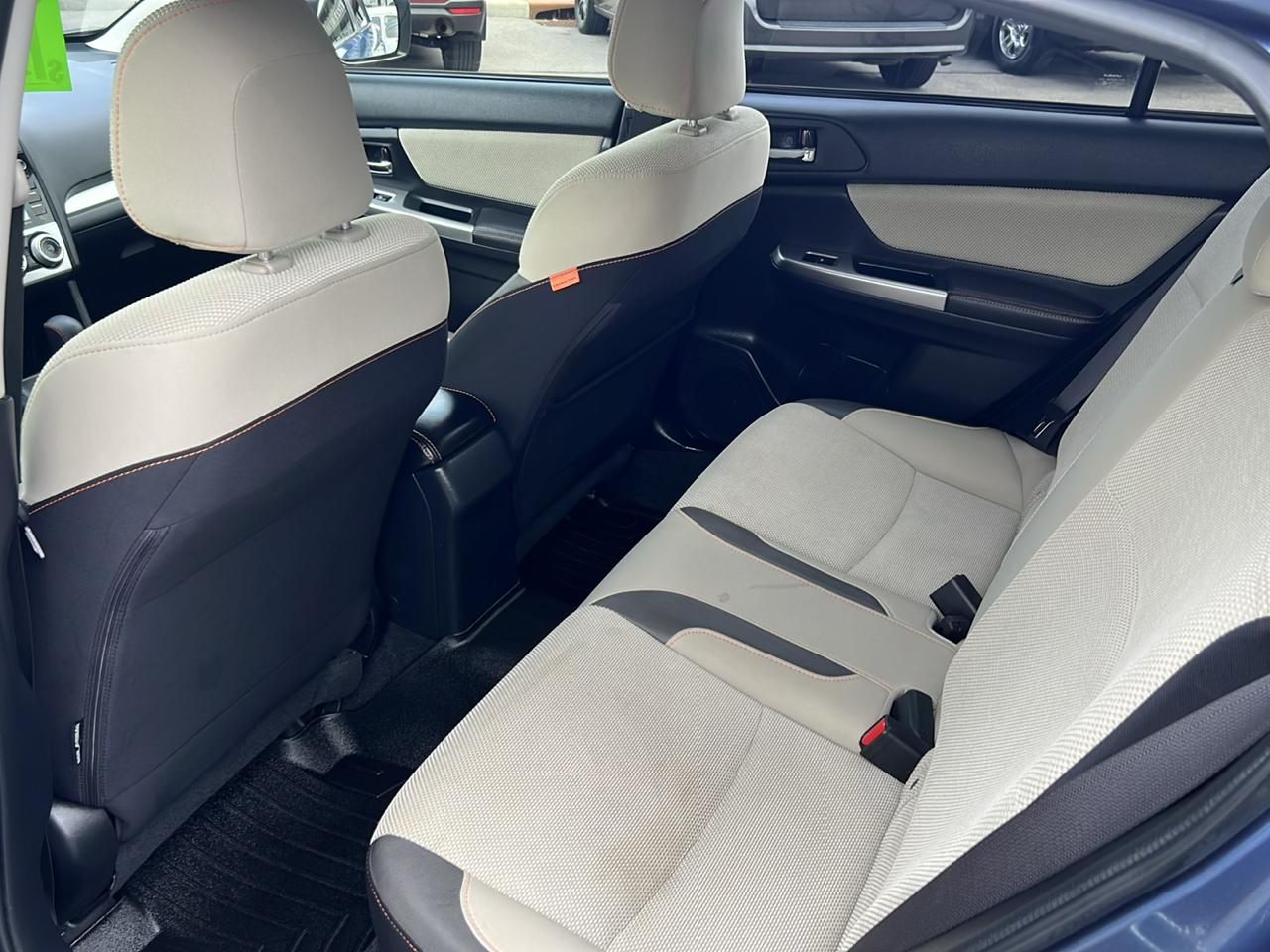Subaru Crosstrek 5dr CVT 2.0i Premium 2016