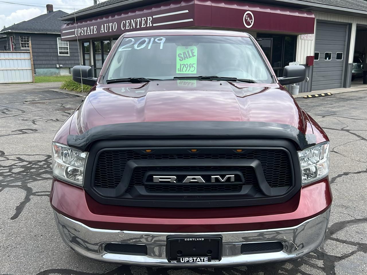 RAM 1500 Classic SLT 4x4 Crew Cab 6'4" Box 2019