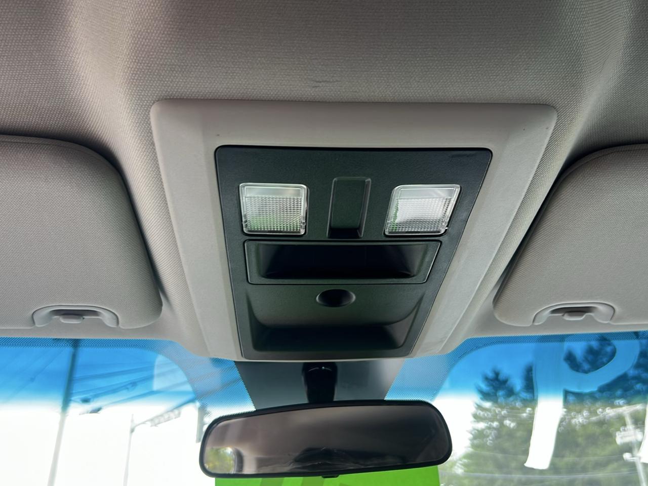 RAM 1500 Classic SLT 4x4 Crew Cab 6'4" Box 2019