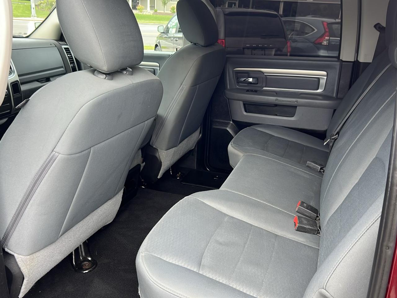 RAM 1500 Classic SLT 4x4 Crew Cab 6'4" Box 2019