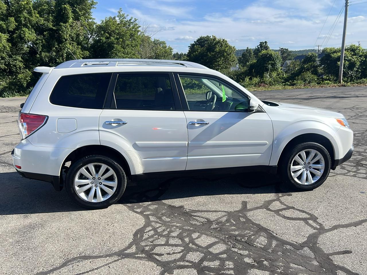 Subaru Forester 4dr Auto 2.5X Touring 2011