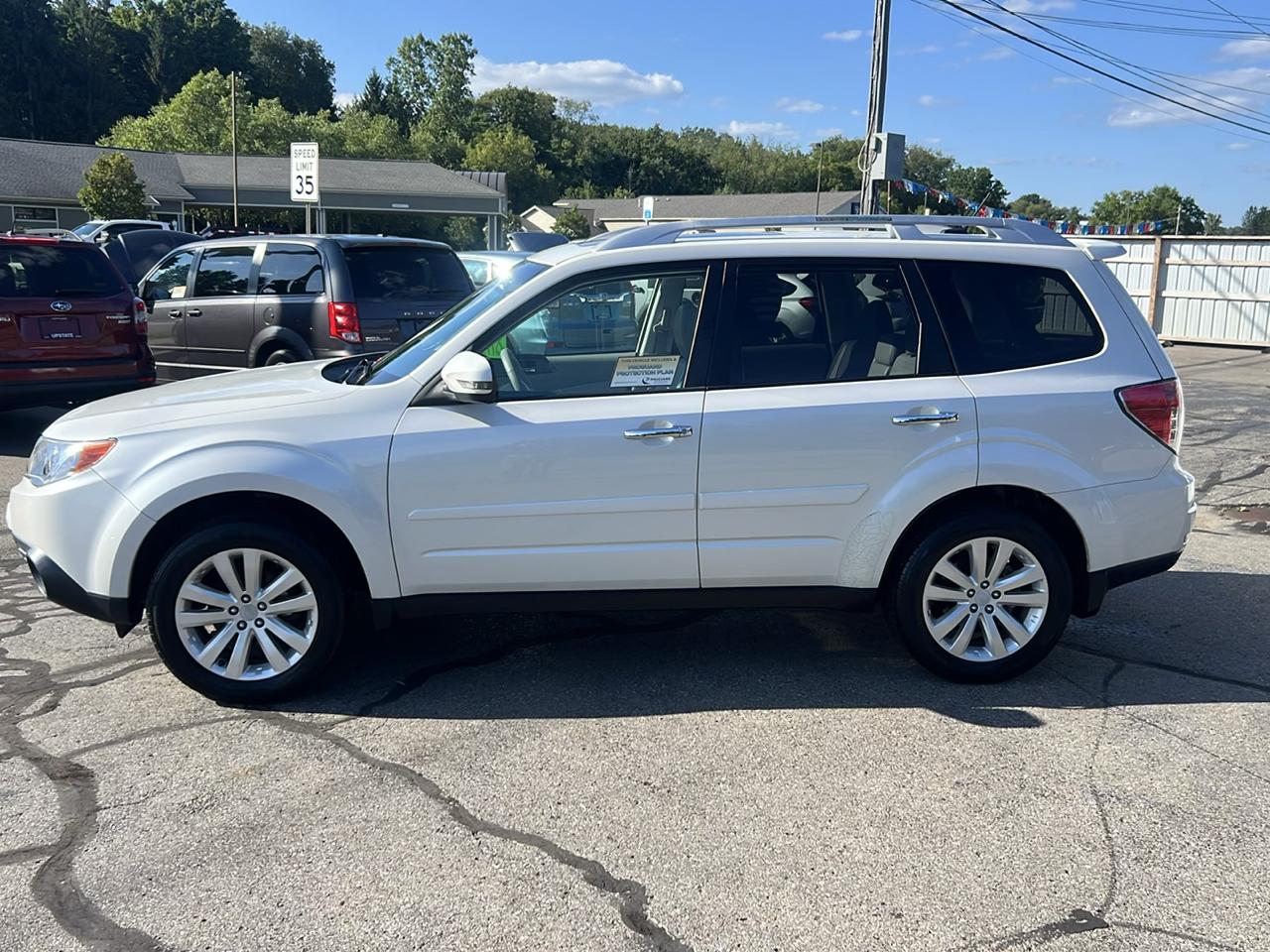 Subaru Forester 4dr Auto 2.5X Touring 2011