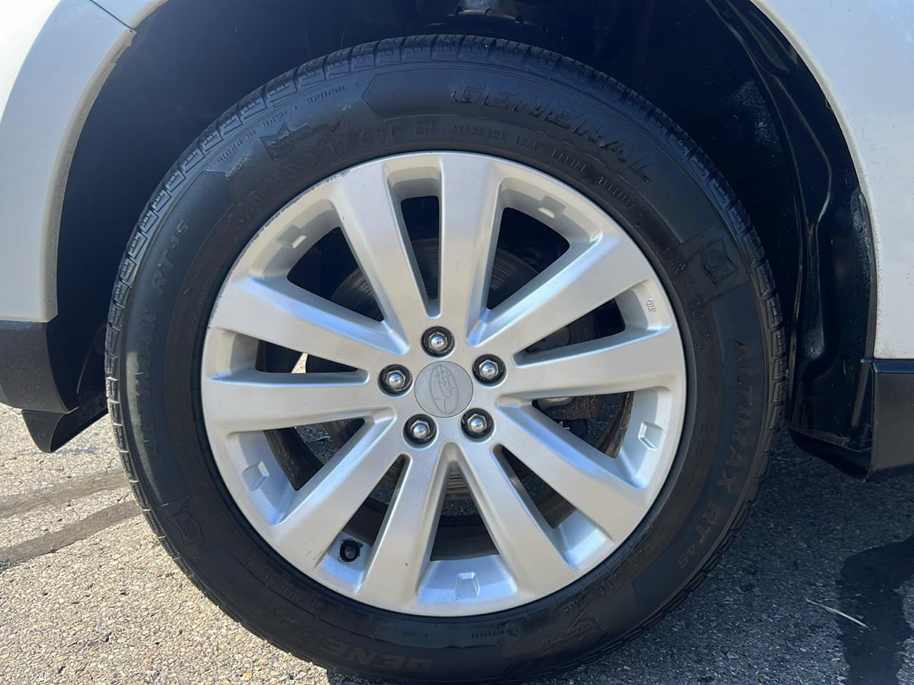 Subaru Forester 4dr Auto 2.5X Touring 2011