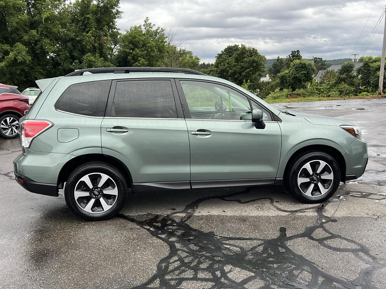 Subaru Forester 2.5i Limited CVT 2018