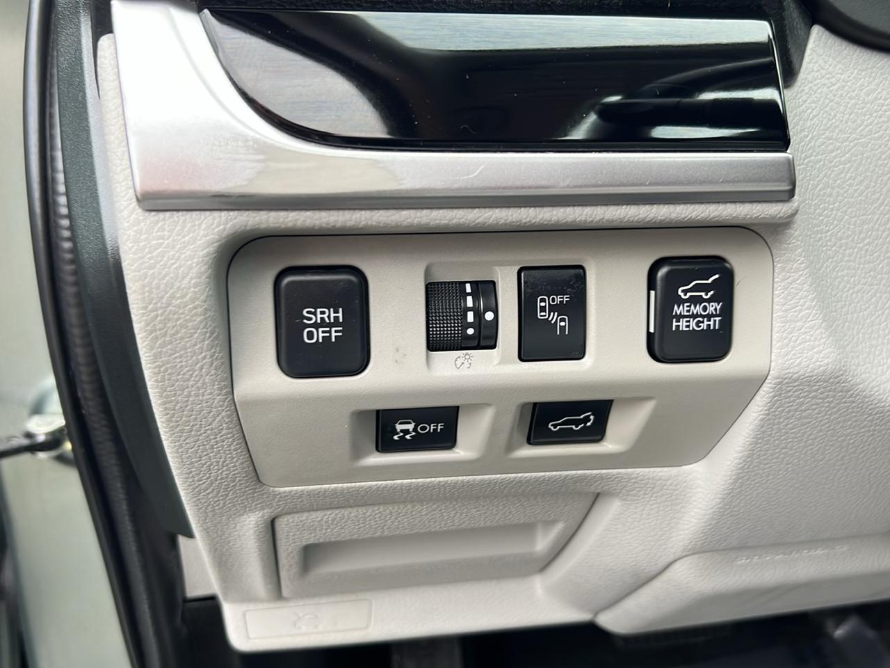 Subaru Forester 2.5i Limited CVT 2018