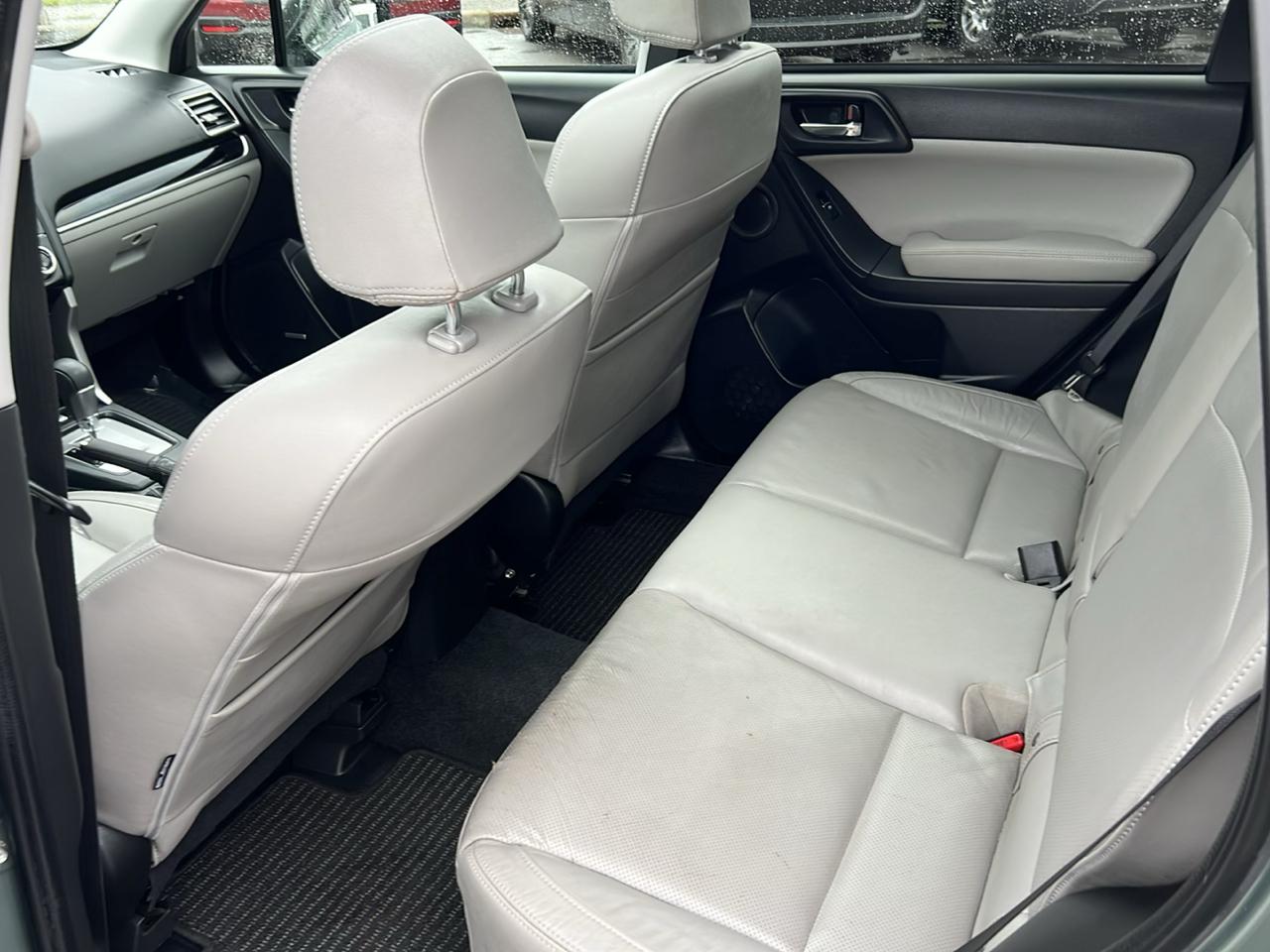 Subaru Forester 2.5i Limited CVT 2018