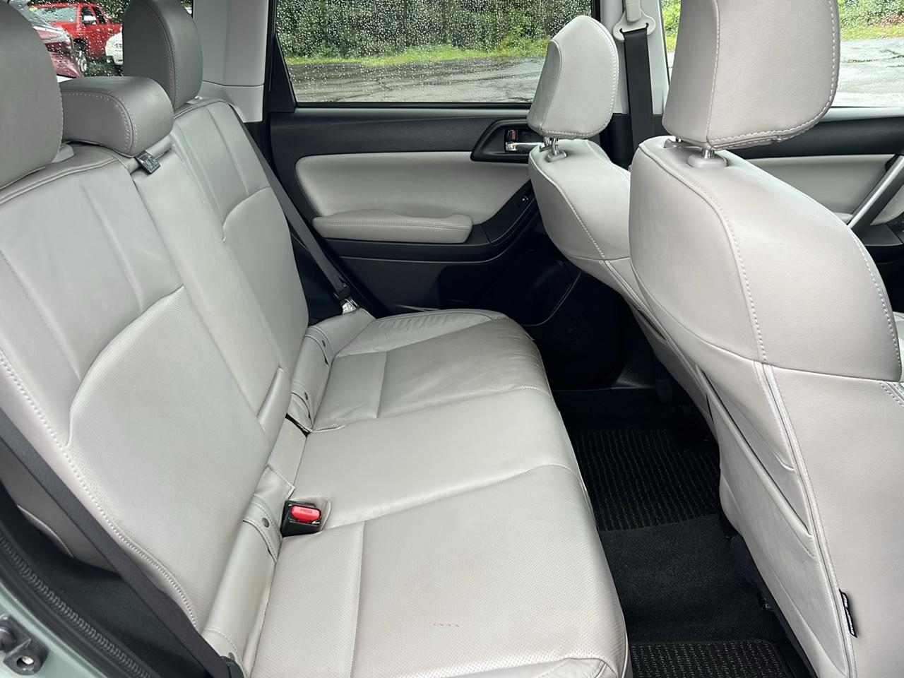 Subaru Forester 2.5i Limited CVT 2018