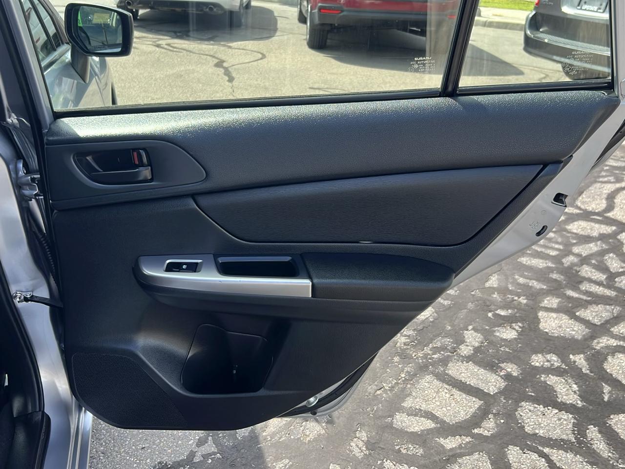 Subaru Impreza Wagon 5dr CVT 2.0i 2016