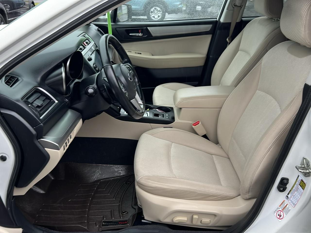 Subaru Outback 4dr Wgn 2.5i Premium PZEV 2016